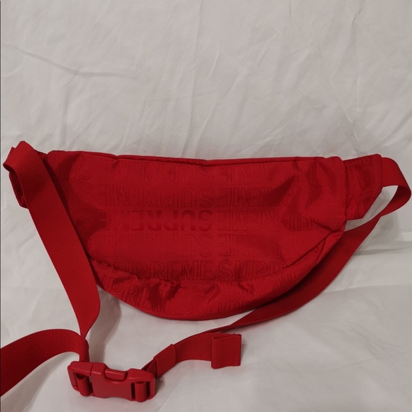 Supreme Waist Bag (SS19) Red - Picture 5 of 6